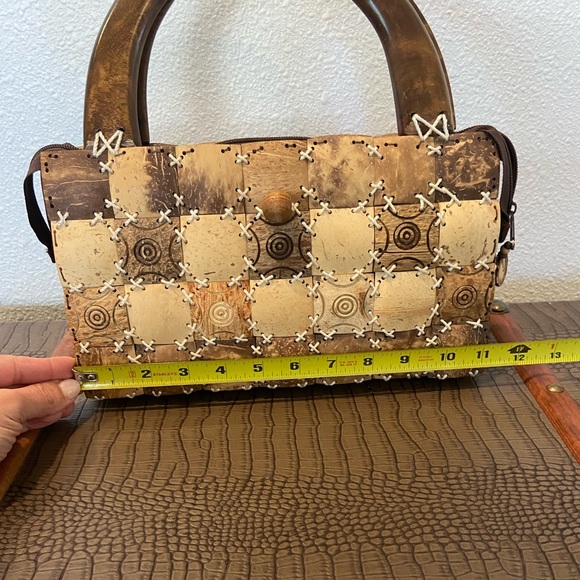 NWOT Beautiful Shell Bag - Picture 5 of 7